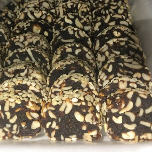 Aha Bazaar Khajur Roll – 250gms